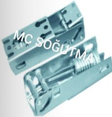 A0706000030 MENTEŞE DONDURUCU 4 DELİKLİ UĞUR 40LIK ORİJİNAL 1 ADET