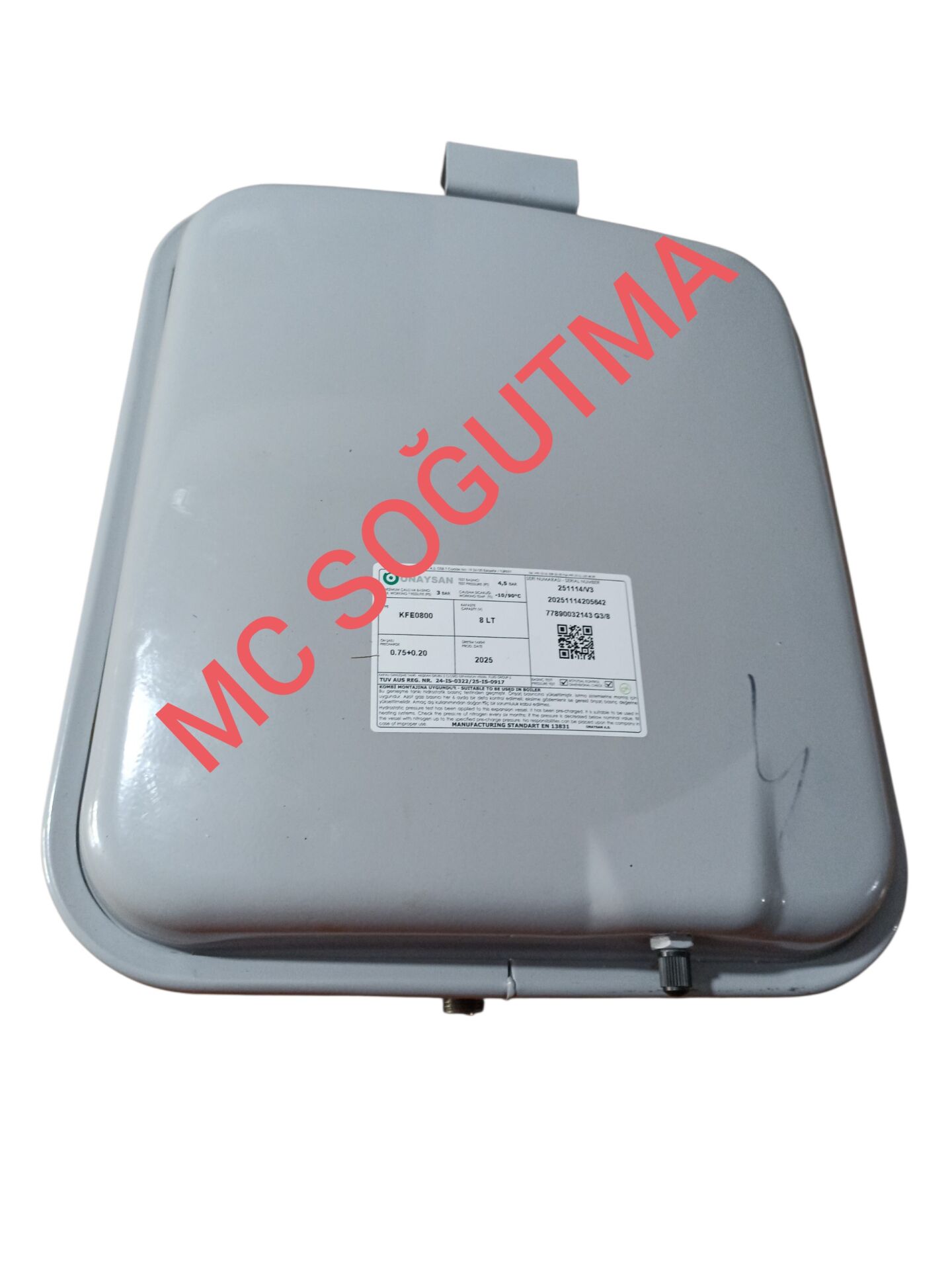 KOMBİ GENLEŞME TANKI (ÖNAYSAN) VIESSMANN VITODENS 100-W/WB1B BRAKETLİ W:300 D:341 3/8 8 LT