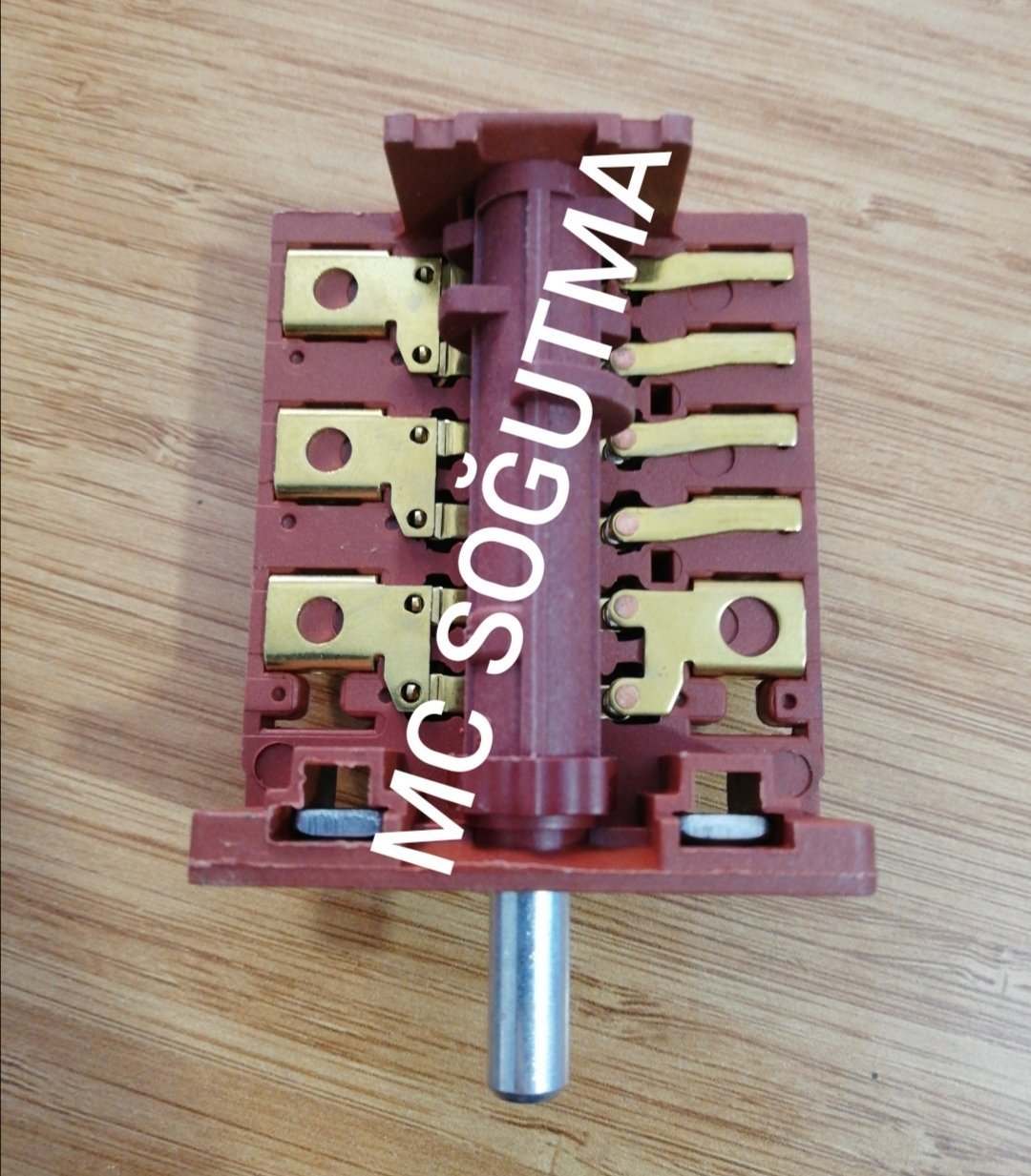 FIRIN KOMUTATÖR SOL 2-2-2 SAĞ 2-1-1-1-1 MİL 675